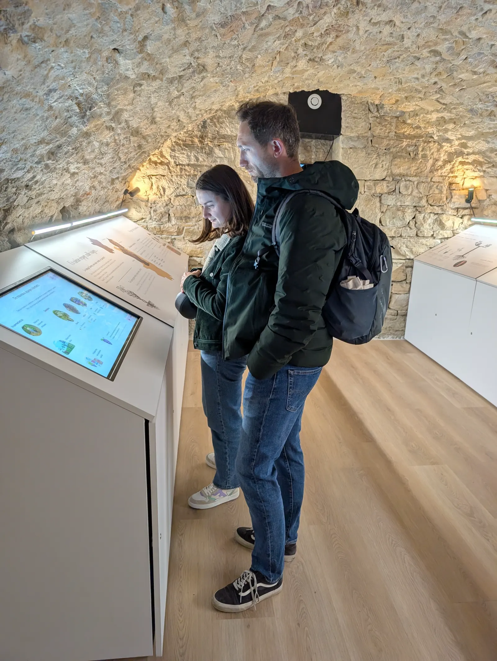 Visite interactive au Petit Musée du Vin à Lyon, activité idéale pour un dimanche